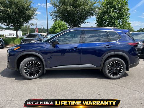 Used 2026 Nissan Rogue Dark Armor FWD image 5