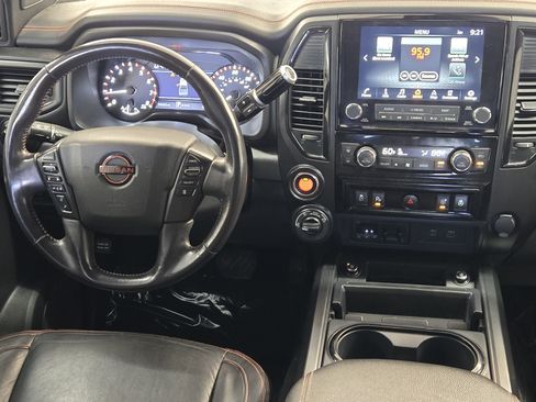 Used 2023 Nissan Titan PRO-4X w/ Pro-4x Convenience Package AWD/4WD image 30