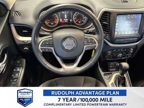 Used 2015 Jeep Cherokee Latitude image 15