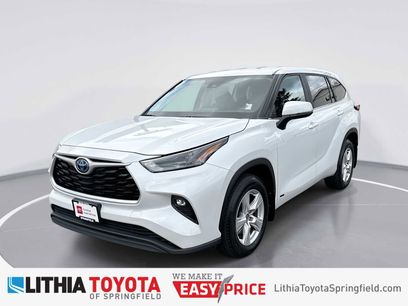 Certified 2023 Toyota Highlander LE