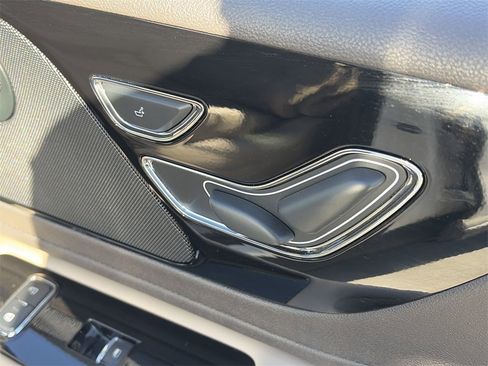 Used 2023 Lincoln Aviator Reserve image 21