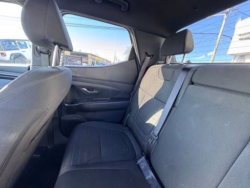 Used 2023 Hyundai Santa Cruz SE AWD/4WD image 16