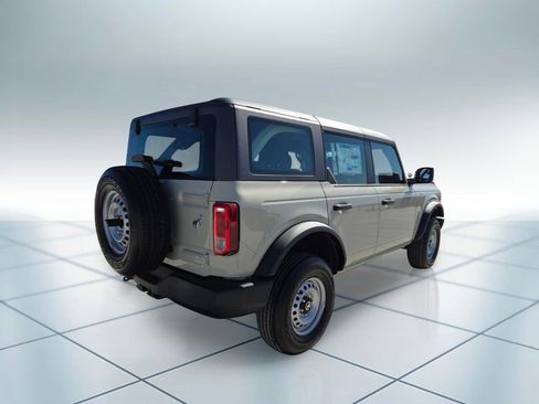 New 2026 Ford Bronco 4-Door AWD/4WD image 4