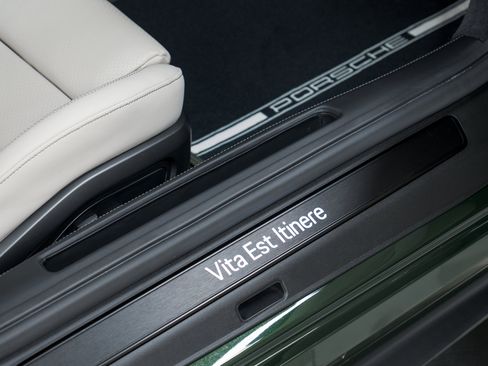 Used 2026 Porsche 911 GT3 image 33