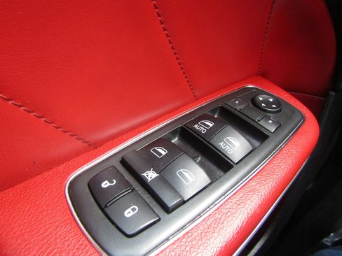 Used 2019 Dodge Charger Scat Pack w/ Technology Group image 33