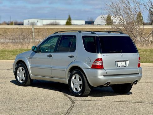Used 2000 Mercedes-Benz ML 55 AMG 4MATIC image 5
