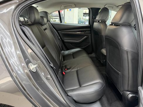 Used 2021 MAZDA MAZDA3 s FWD image 15