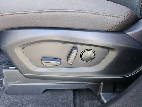 New 2026 Ford Explorer Active AWD/4WD image 17