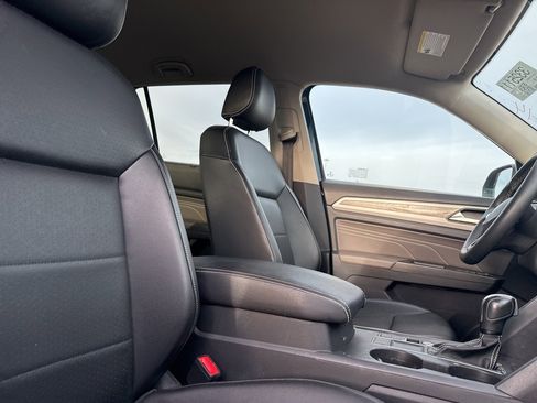 Used 2022 Volkswagen Atlas SE image 19