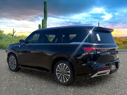 New 2026 INFINITI QX80 Luxe w/ Cargo Package image 5