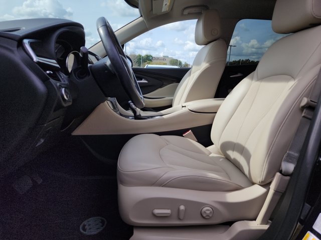 Used 2020 Buick Envision Preferred FWD image 9
