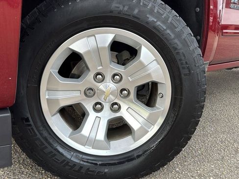 Used 2018 Chevrolet Silverado 1500 LT w/ Texas Edition image 6