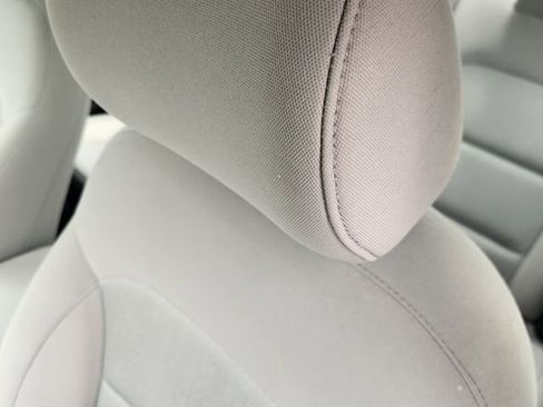 Used 2018 Hyundai Elantra SEL FWD image 25