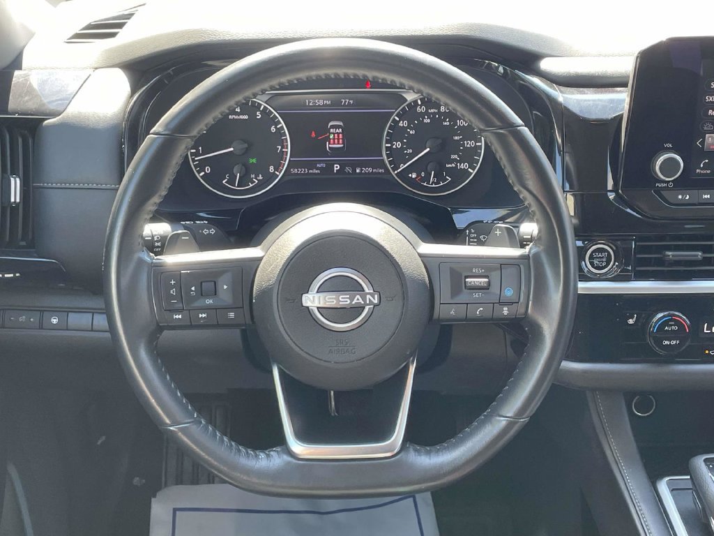 Used 2024 Nissan Pathfinder SV AWD/4WD image 23