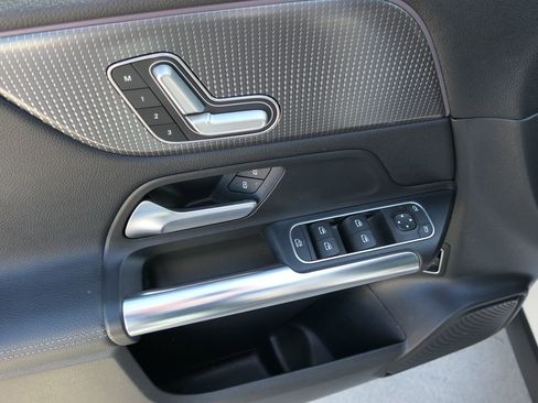 Used 2022 Mercedes-Benz GLA 250 image 14