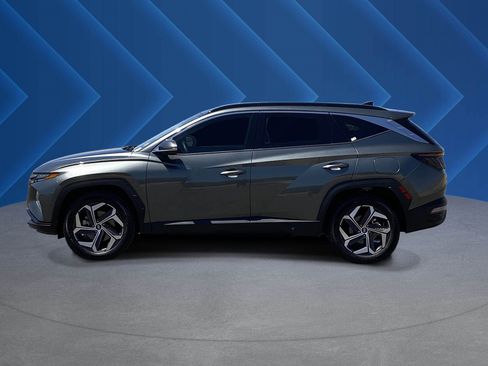 Certified 2023 Hyundai Tucson Limited AWD/4WD image 6