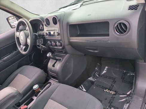 Used 2014 Jeep Patriot Sport w/ Power Value Group FWD image 19
