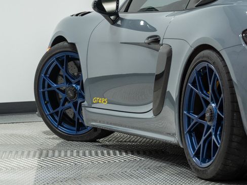 Used 2023 Porsche 718 Cayman GT4 RS w/ Weissach Package image 32