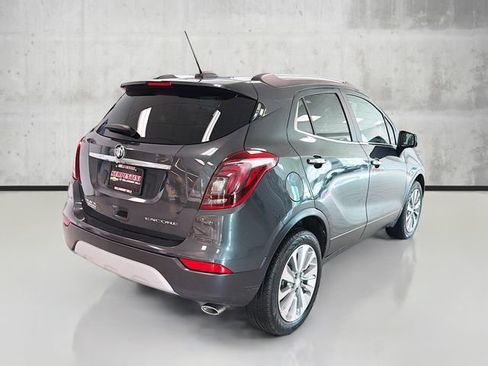 Used 2018 Buick Encore Preferred image 5