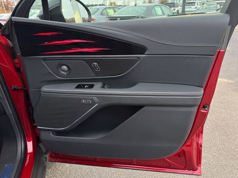 New 2026 Lincoln Nautilus Premier w/ Equipment Group 102A image 29