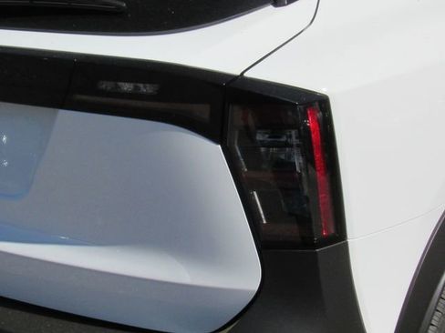 New 2026 Nissan Kicks SV FWD image 10