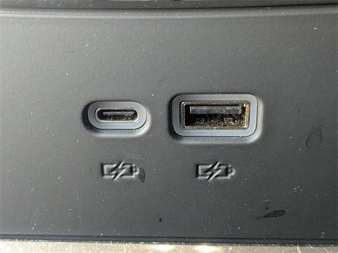 Used 2024 GMC Sierra 1500 Denali w/ Technology Package image 14