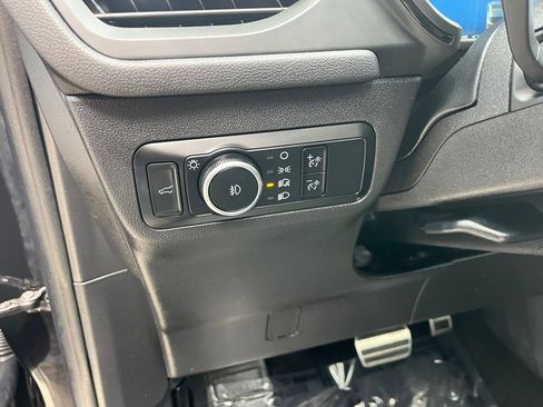 Used 2024 Ford Escape ST-Line Elite w/ Premium Technology Package AWD/4WD image 37