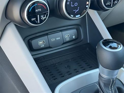 New 2026 Hyundai Venue SEL image 19