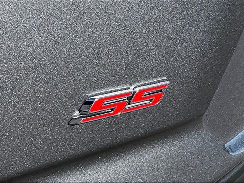 Used 2021 Chevrolet Camaro SS image 30