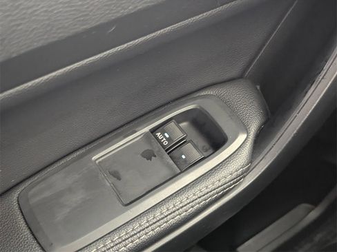 Used 2022 Ford Ranger Lariat image 14