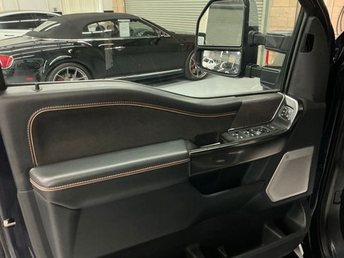 Used 2022 Ford F150 Platinum w/ Equipment Group 701A High image 19