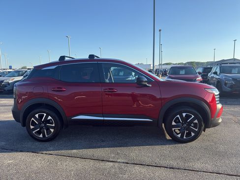 New 2026 Nissan Kicks SV w/ Cold Weather Package AWD/4WD image 4