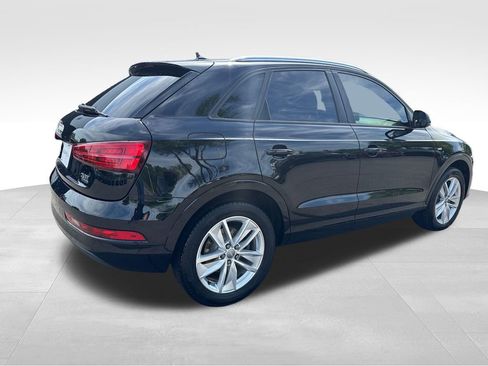 Used 2018 Audi Q3 2.0T Premium image 7