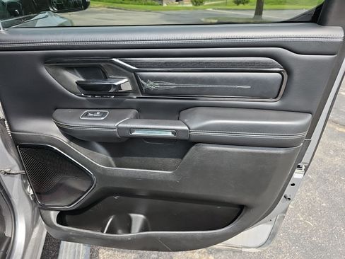 Used 2022 RAM 1500 Limited AWD/4WD image 16
