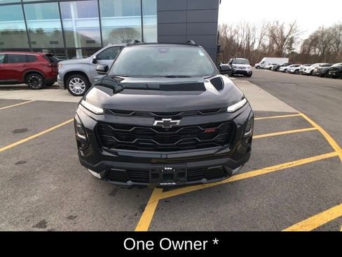 Used 2025 Chevrolet Equinox RS w/ Safety and Technology Package image 9