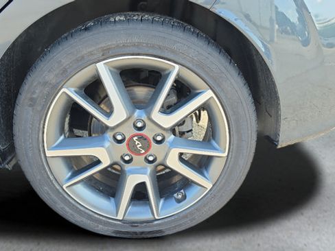 Used 2022 Kia Soul Turbo FWD image 19