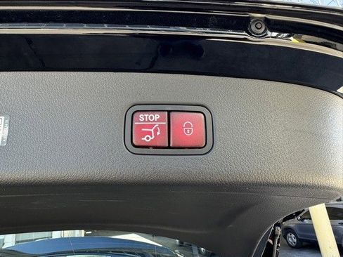 Used 2025 Mercedes-Benz GLC 63 AMG S image 20