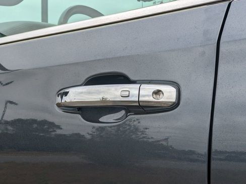 Used 2022 GMC Sierra 1500 Denali w/ Denali Premium Package image 30