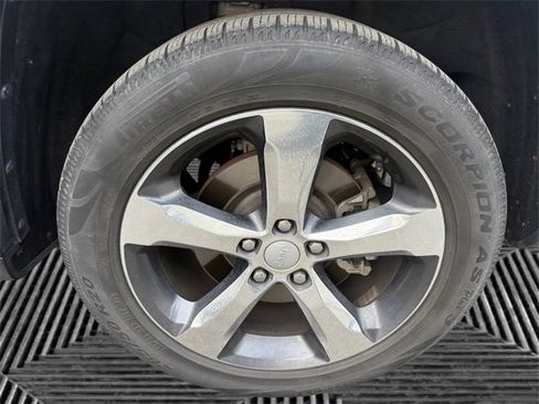 Used 2021 Jeep Grand Cherokee L Limited w/ Trailer Tow Package image 33