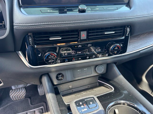 Used 2024 Nissan Rogue Platinum w/ Platinum Premium Package AWD/4WD image 23