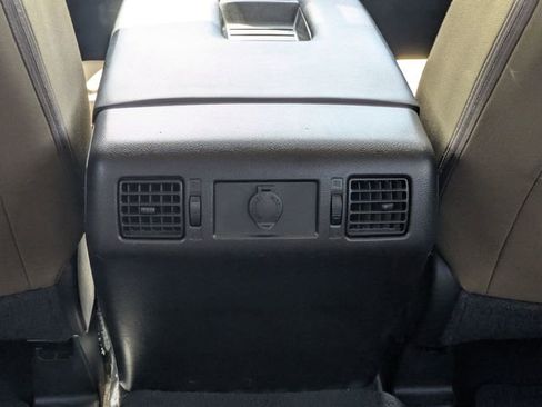 Used 2016 Toyota Tundra SR5 w/ SR5 Upgrade Package image 22