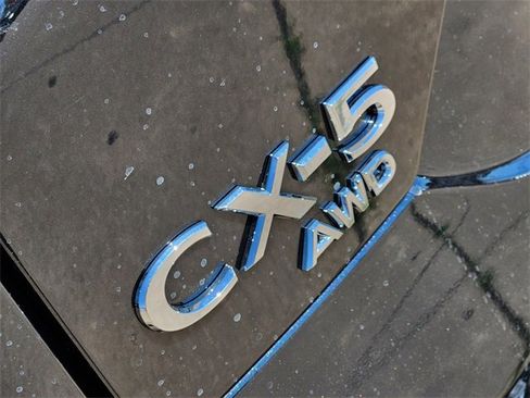 New 2025 MAZDA CX-5 AWD 2.5 S w/ Select Package image 8