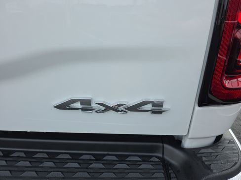 New 2026 RAM 2500 Tradesman AWD/4WD image 31