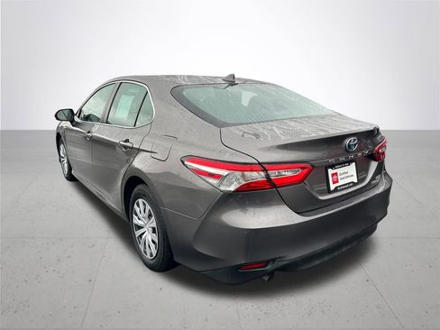 Certified 2020 Toyota Camry LE image 10