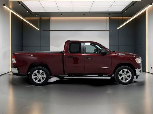 Used 2023 RAM 1500 Big Horn AWD/4WD image 7