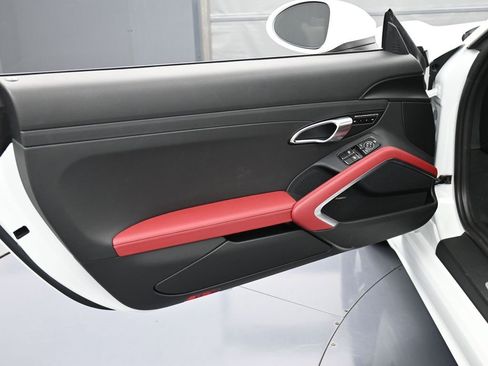 New 2025 Porsche 718 Cayman S image 15