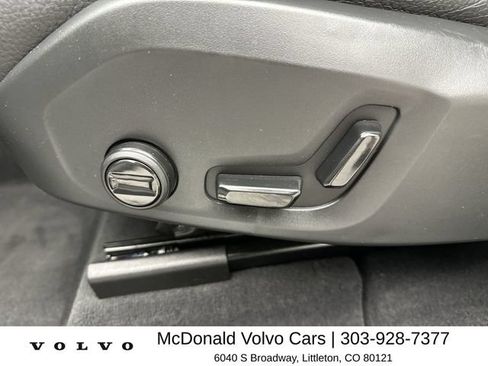 Certified 2025 Volvo XC60 B5 Plus AWD/4WD image 12