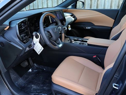 New 2026 Lexus RX 350h image 12