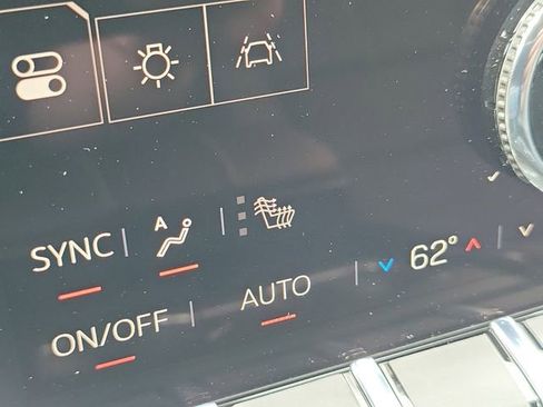 New 2026 GMC Acadia Elevation image 26