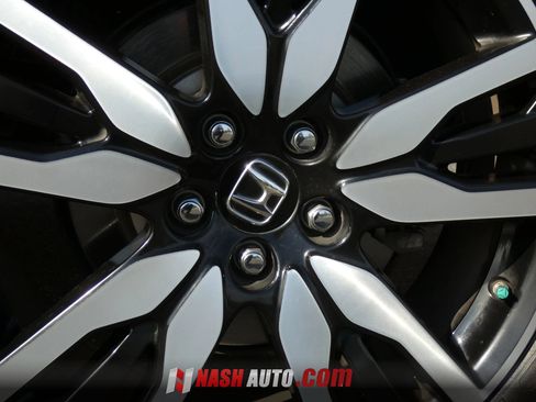 Used 2019 Honda Pilot Touring image 21